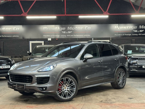 Porsche Cayenne  3.0 TD V6 SUV 5dr Diesel TiptronicS 4WD Euro 6 (s/s) (262 ps)