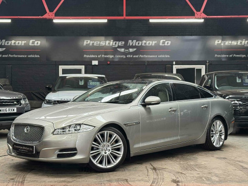 Jaguar XJ  3.0d V6 Portfolio Saloon 4dr Diesel Auto Euro 5 (LWB) (275 ps)