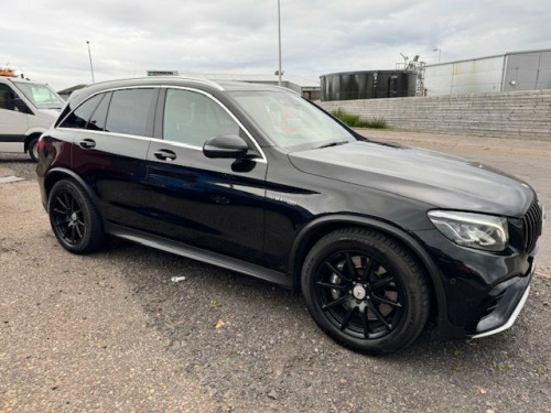 Mercedes-Benz GLC-Class  4.0 GLC63 V8 BiTurbo AMG