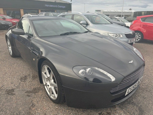 Aston Martin Vantage  4.3 V8