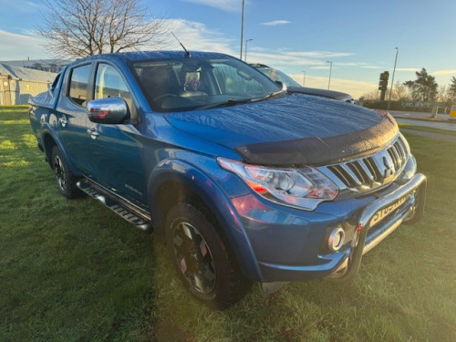 Mitsubishi L200  2.4 DI-D DC Barbarian