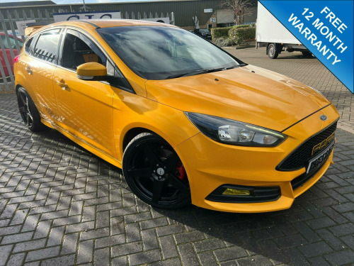 Ford Focus  2.0T EcoBoost ST-2 Euro 6 (s/s) 5dr