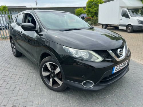 Nissan Qashqai  1.2 DIG-T n-tec 2WD Euro 5 (s/s) 5dr