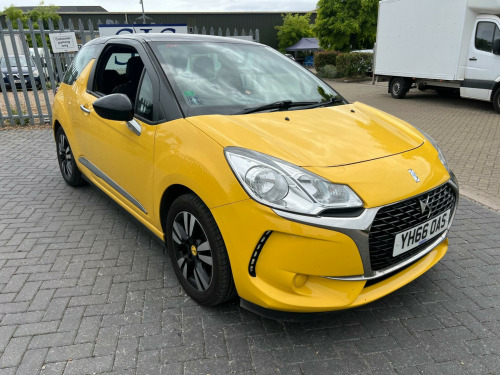 DS DS 3  1.2 PureTech Chic Euro 6 3dr