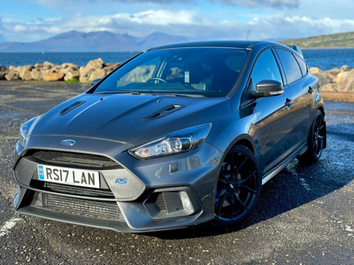 Ford Focus  2.3 RS 5d 346 BHP