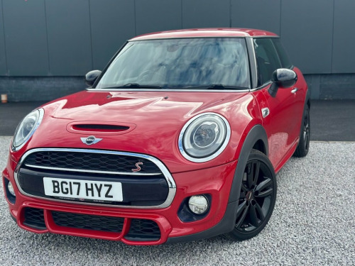 MINI Hatch  2.0 Cooper S Works Hatchback 3dr Petrol Manual Eur