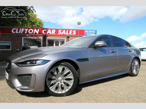 Jaguar XE  2.0 R-DYNAMIC S 4d 177 BHP AIR CON DAB RADIO SAT N