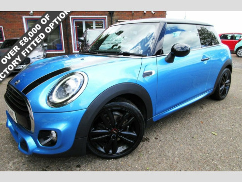 MINI Hatch  1.5 Cooper Hatchback 3dr Petrol Manual Euro 6 (s/s
