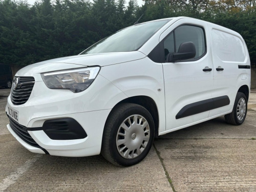 Vauxhall Combo  1.6 Turbo D 2300 Sportive Panel Van 4dr Diesel Man