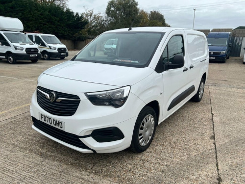 Vauxhall Combo  1.5 Turbo D 2300 Sportive Panel Van 4dr Diesel Man