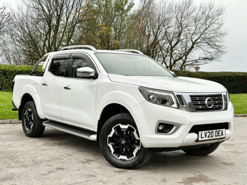 Nissan Navara  2.3 dCi Tekna Pickup Double Cab 4dr Diesel Auto 4W