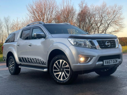 Nissan Navara  2.3 dCi Tekna Pickup Double Cab 4dr Diesel Auto 4W