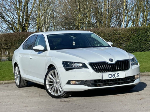 Skoda Superb  2.0 TDI SE L Executive Hatchback 5dr Diesel DSG Eu 