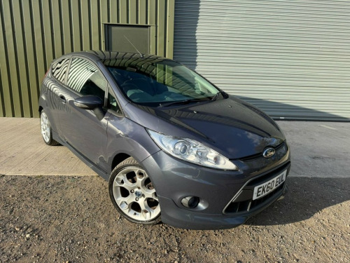 Ford Fiesta  1.6 Zetec S Hatchback 3dr Petrol Manual (134 g/km,