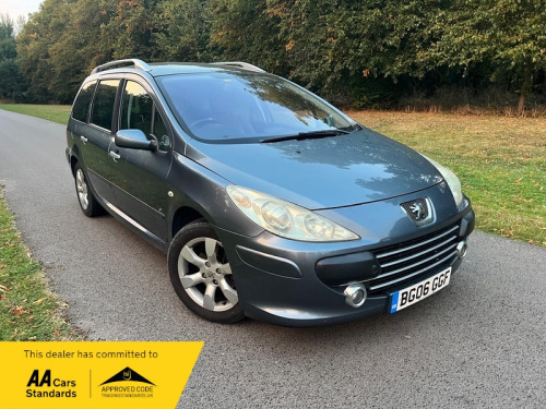 Peugeot 307  1.6 16v SE Estate 5dr Petrol Manual (178 g/km, 110 bhp)