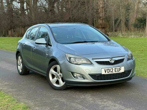 Vauxhall Astra  2.0 CDTi SRi Auto Euro 5 5dr