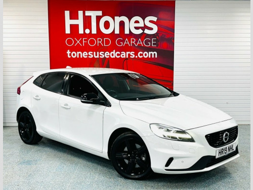 Volvo V40  1.5 T3 R-Design Edition Hatchback 5dr Petrol Auto 