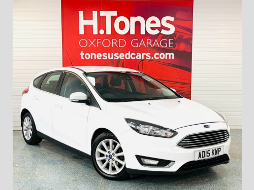 Ford Focus  1.0T EcoBoost Titanium Hatchback 5dr Petrol Manual