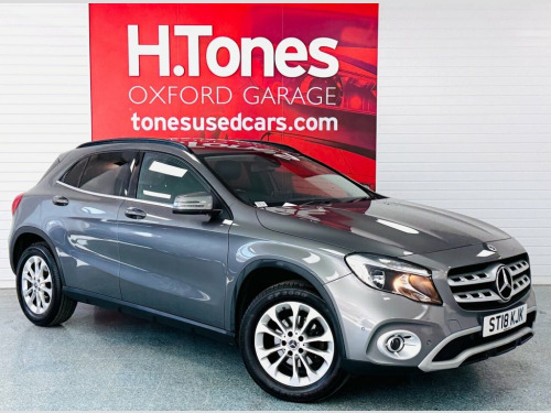 Mercedes-Benz GLA-Class GLA200 1.6 GLA200 SE (Executive) SUV 5dr Petrol Manual Eu