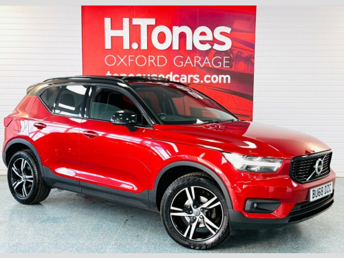 Volvo XC40  1.5 T3 R-Design SUV 5dr Petrol Manual Euro 6 (s/s)
