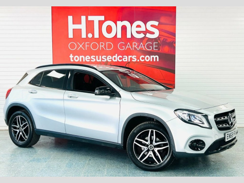 Mercedes-Benz GLA-Class GLA180 1.6 GLA180 Urban Edition SUV 5dr Petrol 7G-DCT Eur