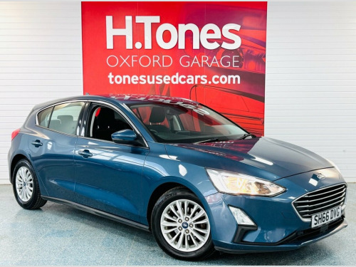 Ford Focus  1.0T EcoBoost Titanium Hatchback 5dr Petrol Manual