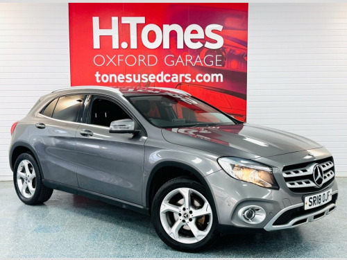 Mercedes-Benz GLA-Class GLA200 1.6 GLA200 Sport (Executive) SUV 5dr Petrol 7G-DCT