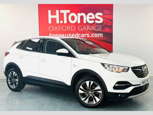 Vauxhall Grandland X  1.2 Turbo Sport Nav SUV 5dr Petrol Manual Euro 6 (