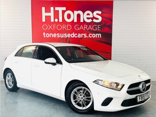 Mercedes-Benz A-Class A180 1.3 A180 SE (Executive) Hatchback 5dr Petrol Manua