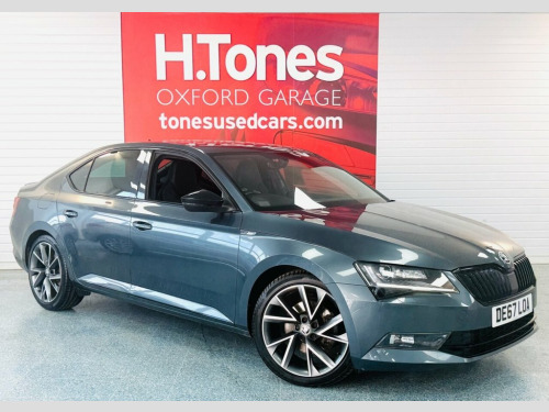 Skoda Superb  1.4 TSI ACT SportLine Hatchback 5dr Petrol Manual 