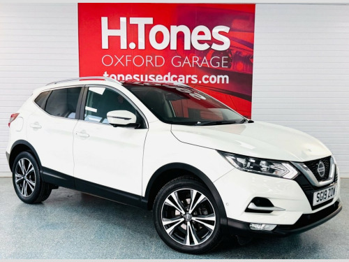 Nissan Qashqai  1.5 dCi N-Connecta SUV 5dr Diesel Manual Euro 6 (s
