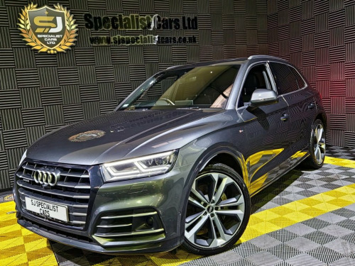 Audi Q5  2.0 TFSIe 55 Vorsprung Competition SUV 5dr Petrol 