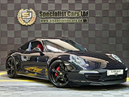 Porsche 911  3.4 991 Carrera 4 Coupe 2dr Petrol PDK 4WD Euro 6 