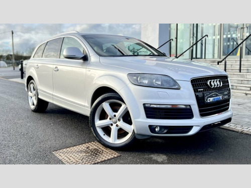 Audi Q7  3.0 TDI QUATTRO S LINE 5d AUTO 240 BHP