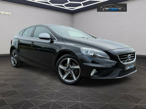 Volvo V40  2.0 D2 R-Design Hatchback 5dr Diesel Manual Euro 6