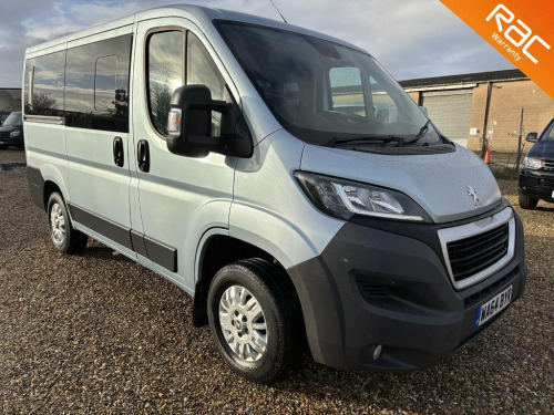 Peugeot Boxer  WHEELCHAIR ACCESSIBLE VEHICLE WAV WITH LIFT 2.2 HDi 333