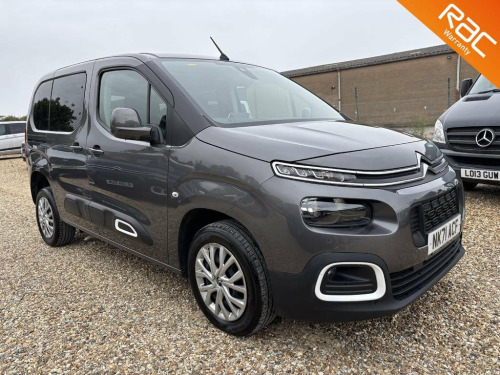 Citroen Berlingo  AUTOMATIC WAV AUTO WHEELCHAIR ACCESSIBLE VEHICLE 1.2 PureTech Feel