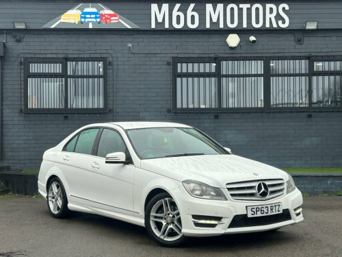 Mercedes-Benz C-Class C180 1.6 C180 AMG Sport Saloon 4dr Petrol G-Tronic+ Eur