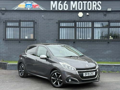 Peugeot 208  1.2 PureTech Tech Edition Hatchback 5dr Petrol Man