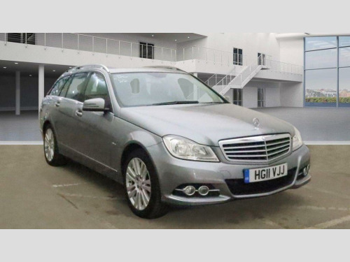 Mercedes-Benz C-Class C220 2.1 C220 CDI BlueEfficiency Elegance G-Tronic+ Euro 5 (s/s) 5dr