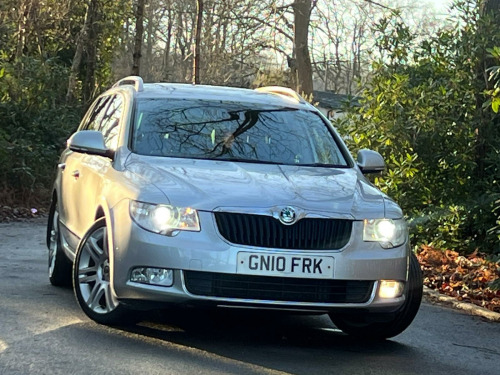 Skoda Superb  2.0 TDI Elegance Euro 5 5dr