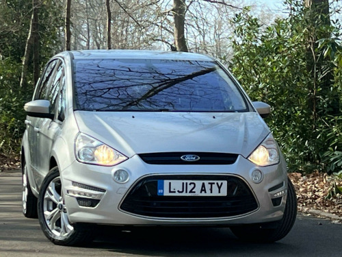 Ford S-MAX  2.0 TDCi Titanium Euro 5 5dr