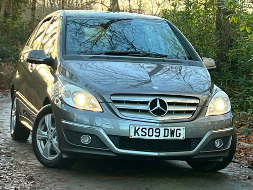 Mercedes-Benz B-Class B160 1.5 B160 SE CVT 5dr 