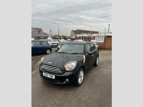 MINI Countryman  1.6 Cooper D SUV 5dr Diesel Manual ALL4 Euro 5 (s/