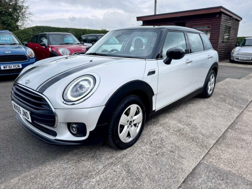 MINI Clubman  1.5 Cooper Classic Estate 6dr Petrol Manual Euro 6