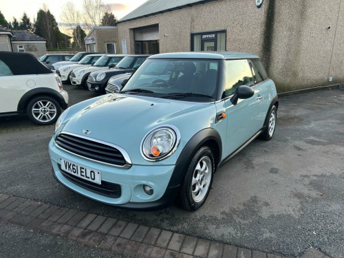 MINI Hatch  1.6 First Hatchback 3dr Petrol Manual Euro 5 (75 p