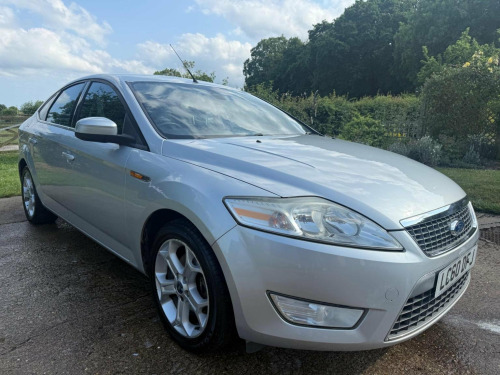 Ford Mondeo  2.0 TDCi Titanium 5dr