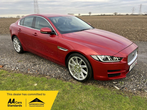 Jaguar XE  2.0d Portfolio Auto Euro 6 (s/s) 4dr