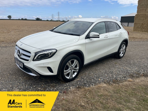 Mercedes-Benz GLA-Class GLA200 1.6 GLA200 Sport (Premium) 7G-DCT Euro 6 (s/s) 5dr