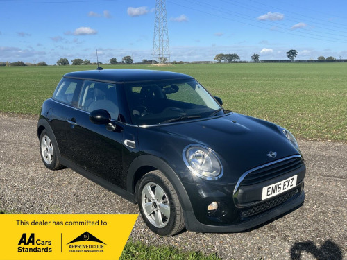 MINI Hatch  1.2 One Hatchback 3dr Petrol Auto Euro 6 (s/s) (102 ps)